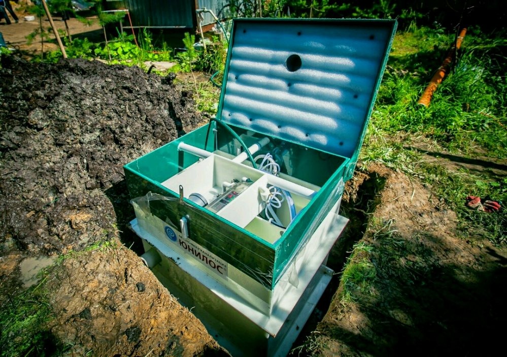 Установка септика Юнилос со спецаквбур это: