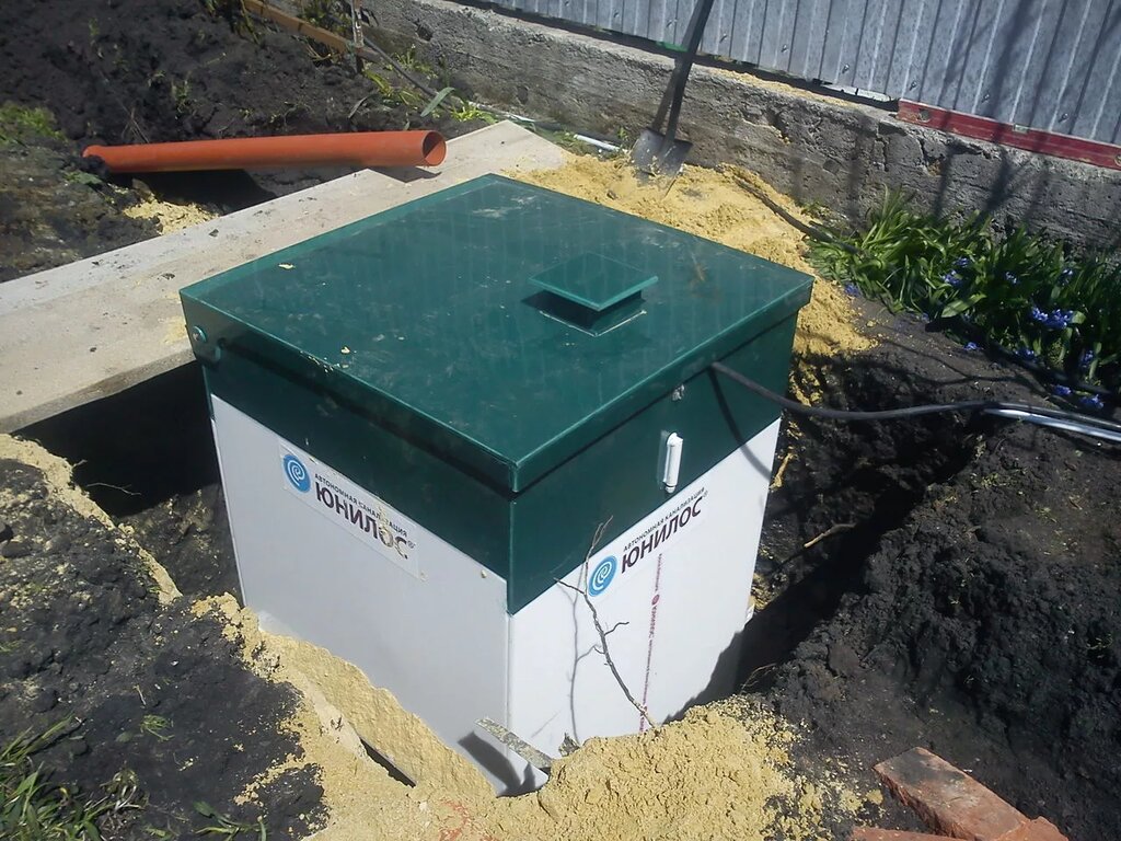 Установка септика Юнилос со спецаквбур это: